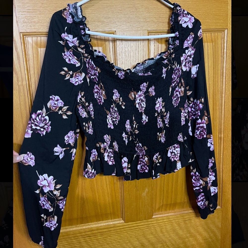 Black floral top